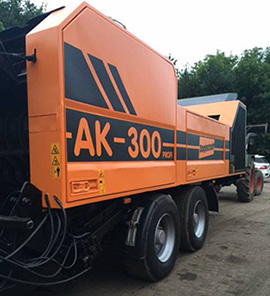 Holzschredder Doppstadt AKA 300